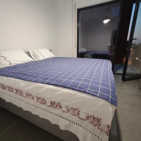 Vasil Gjika 3 Apartmán Tirana